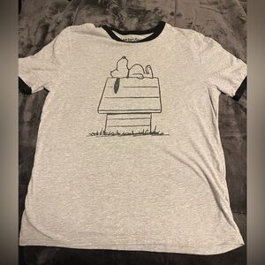 Women’s Snoopy tshirt Size Large